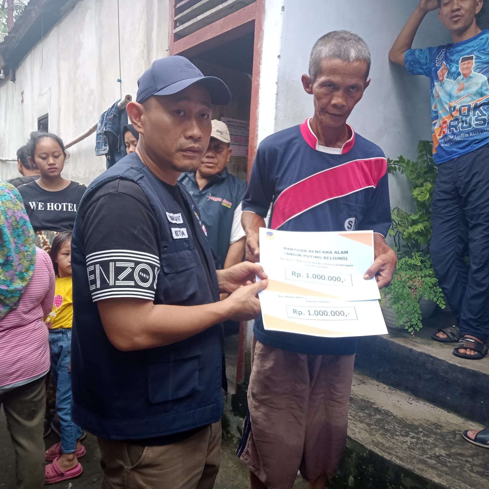 Wali Kota Lubuk Linggau Terpilih Pantau dan Berikan bantuan ke Korban Banjir